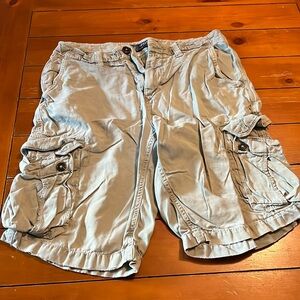 Men’s cargo shorts.